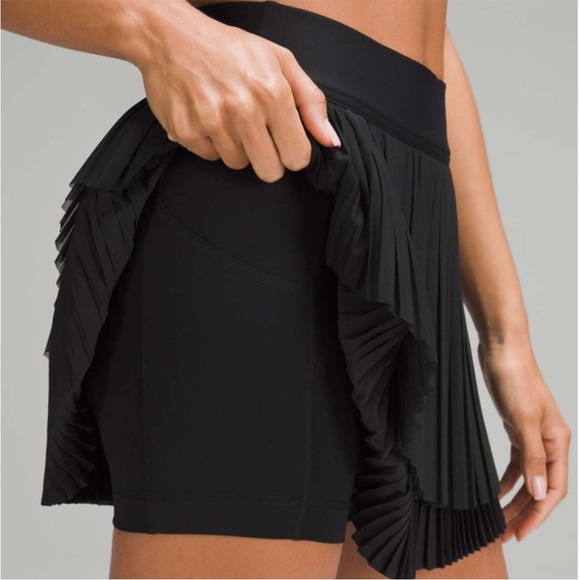 Lululemon Tiered Pleats High-Rise Tennis Skirt Black - Picture 3 of 8